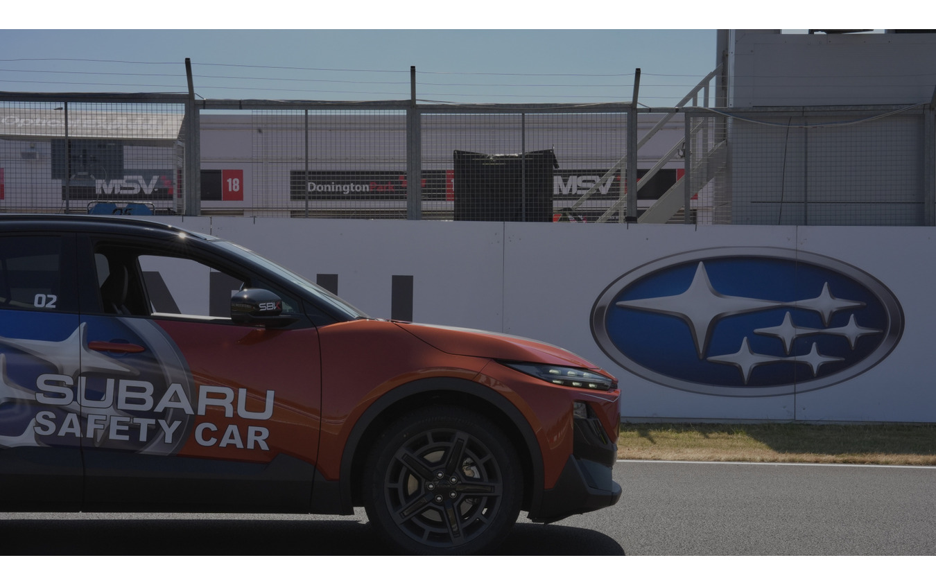 スバル『アンチャーテッド』がFIM世界スーパーバイク選手権の英国ラウンドのセーフティカーに