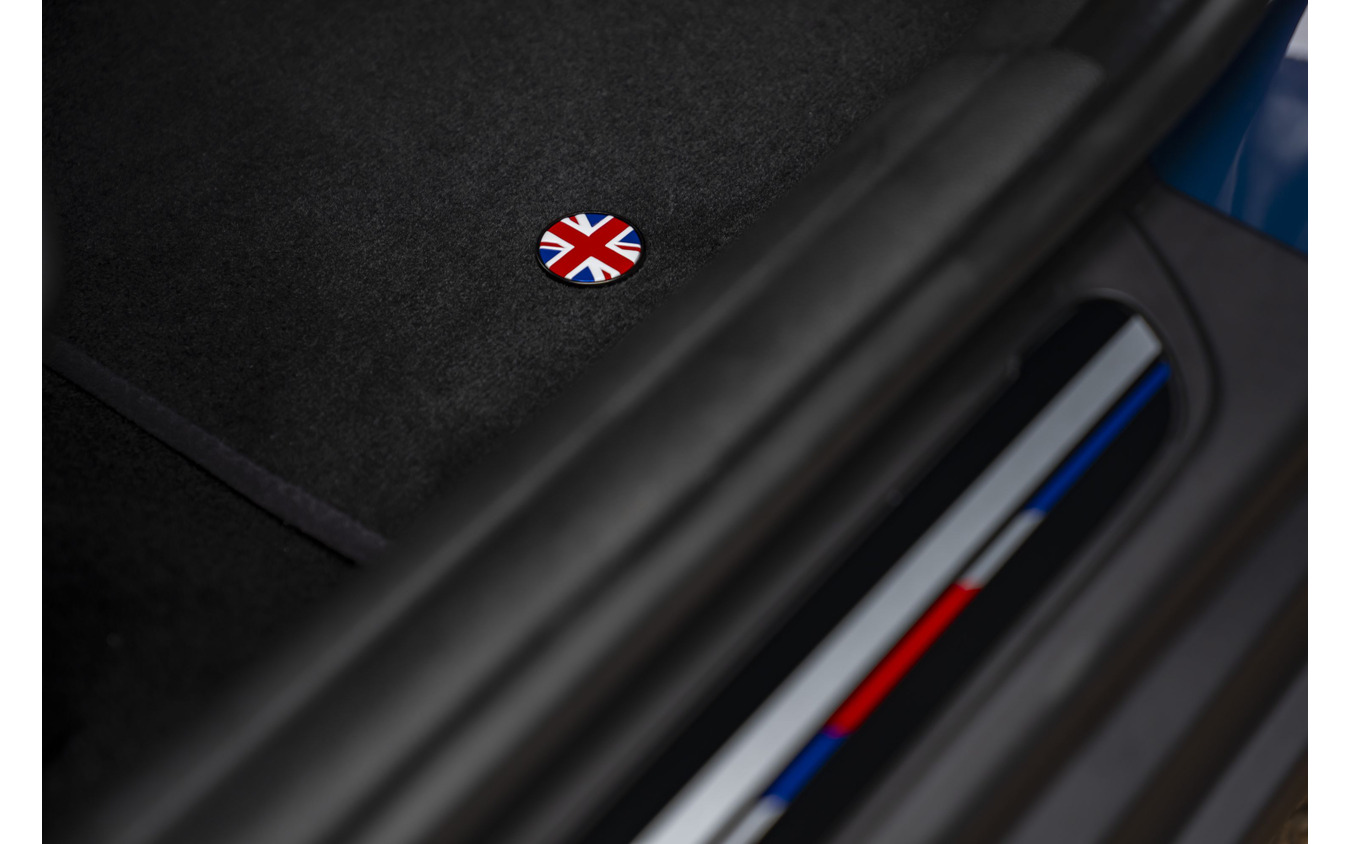 MINIクーパーの「Oxford Edition」