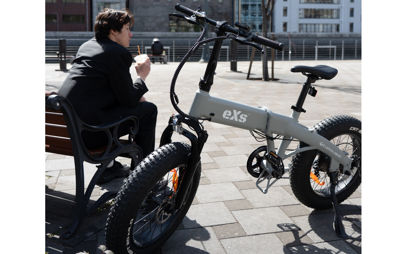 電動アシスト自転車 eXs Street