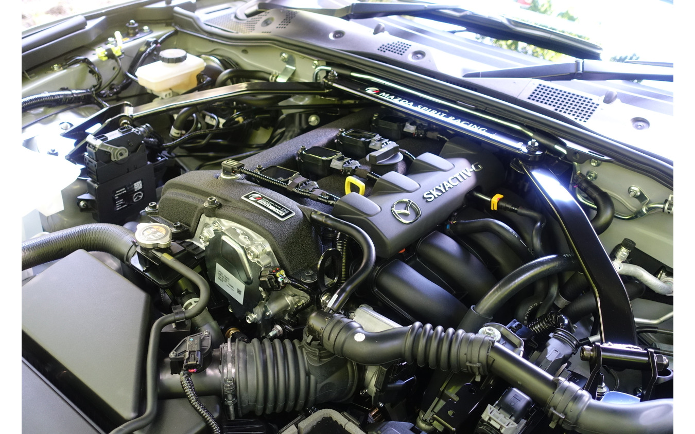 マツダスピリットレーシング ロードスター12R