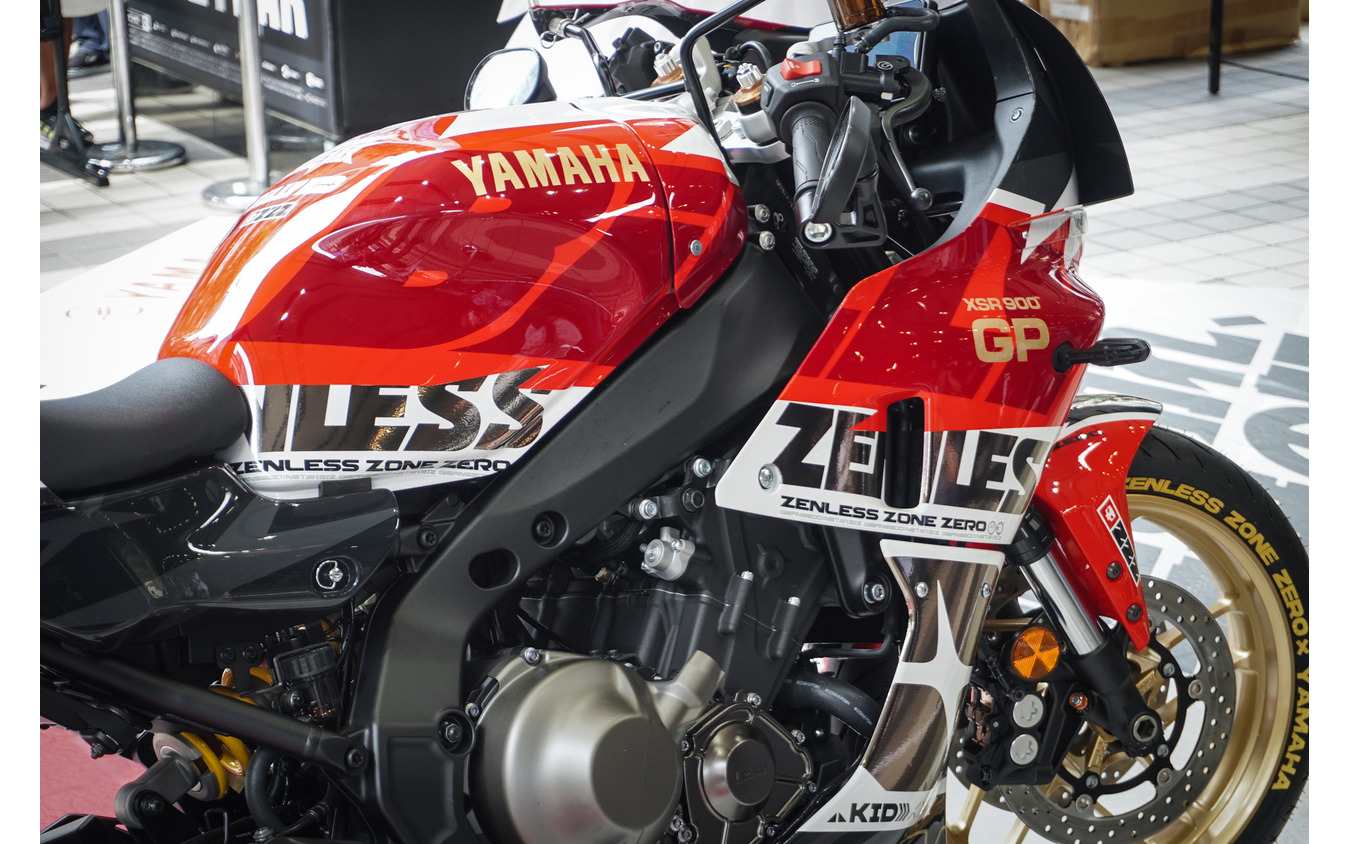 『ゼンレスゾーンゼロ』コラボ仕様のヤマハ『XSR900 GP』