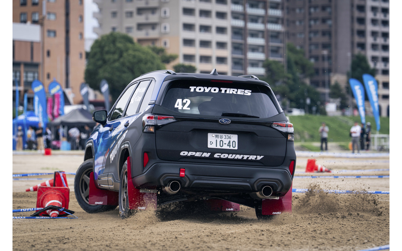 WISTERIA with TOYO TIRES