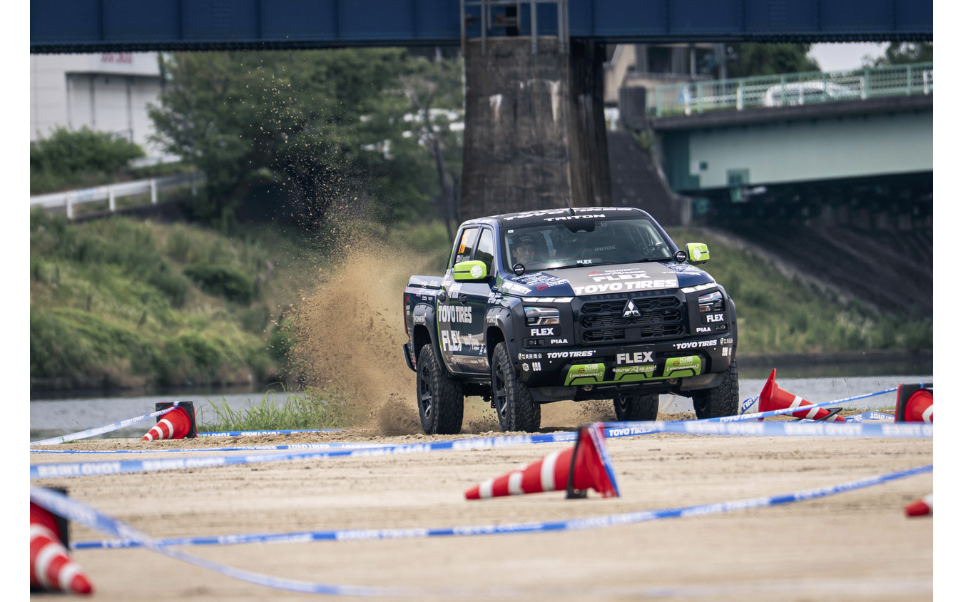 FLEX SHOW AIKAWA Racing with TOYO TIRES