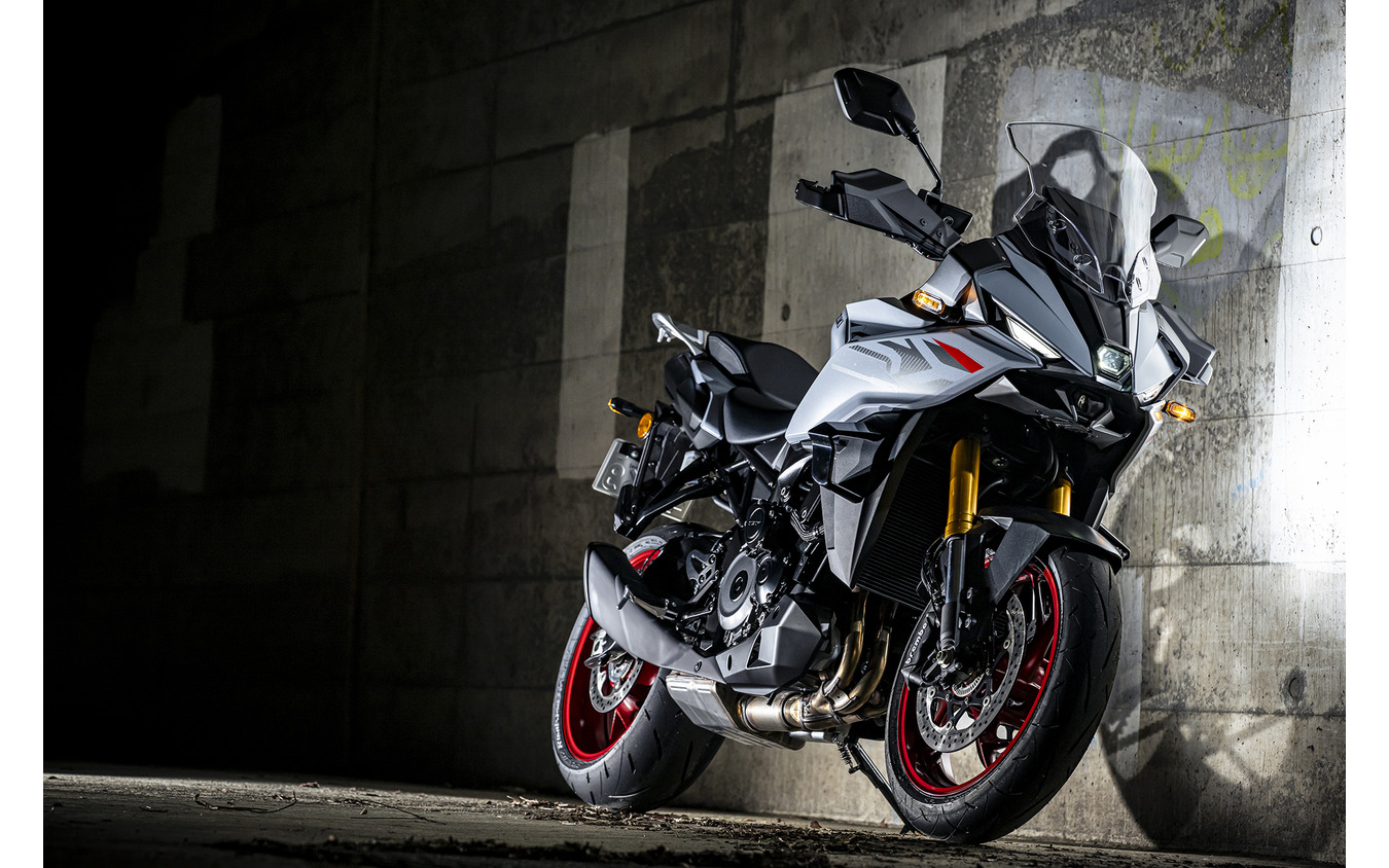 スズキ GSX-S1000GX