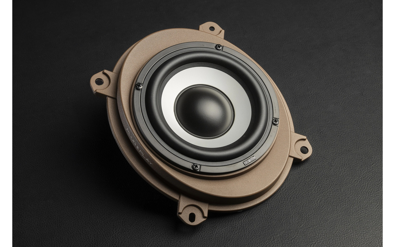トヨタ ランドクルーザー250 × BEWITH リファレンス スピーカーキット