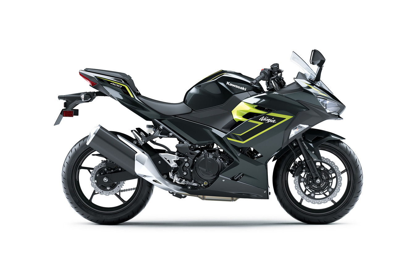 カワサキ Ninja 400 2027年モデル