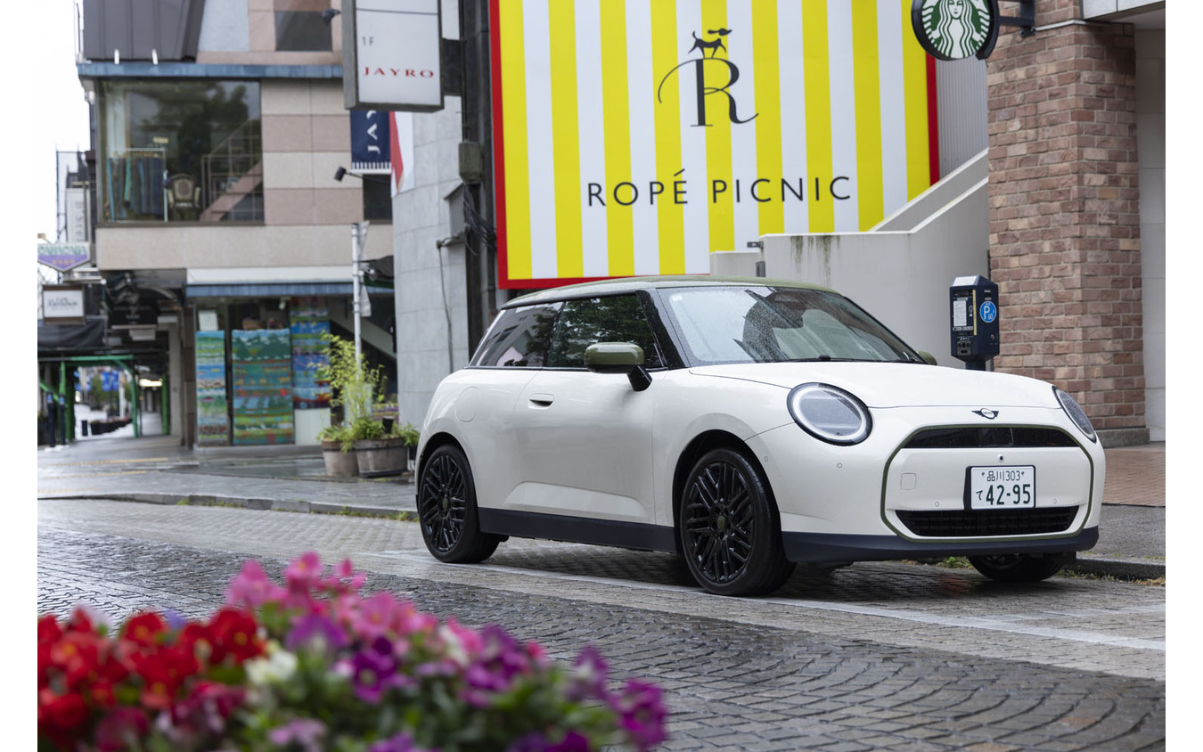 【MINI クーパーSE ポール・スミス エディション 新型試乗】デザインだけでも＋57万円の価値がある