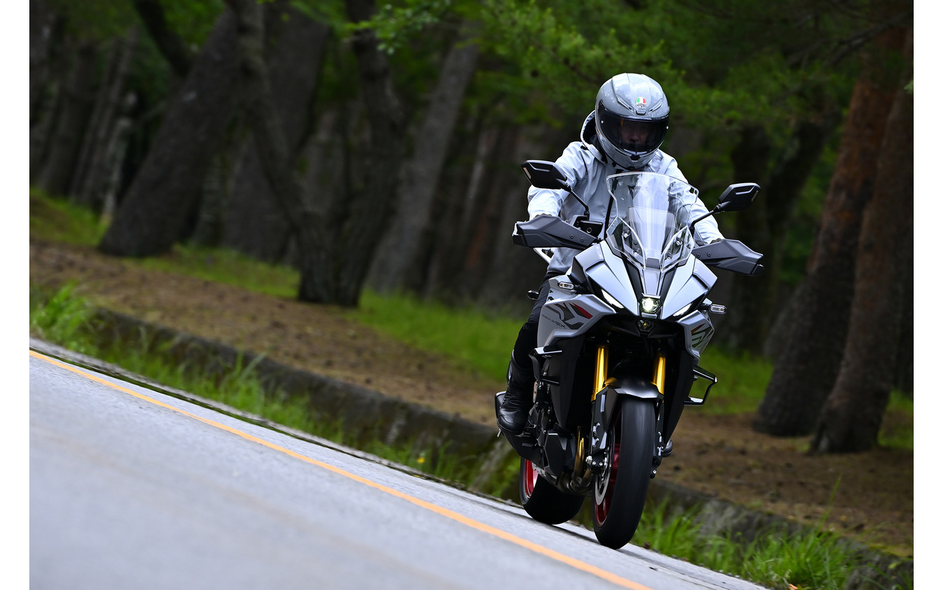 スズキ GSX-S1000GX