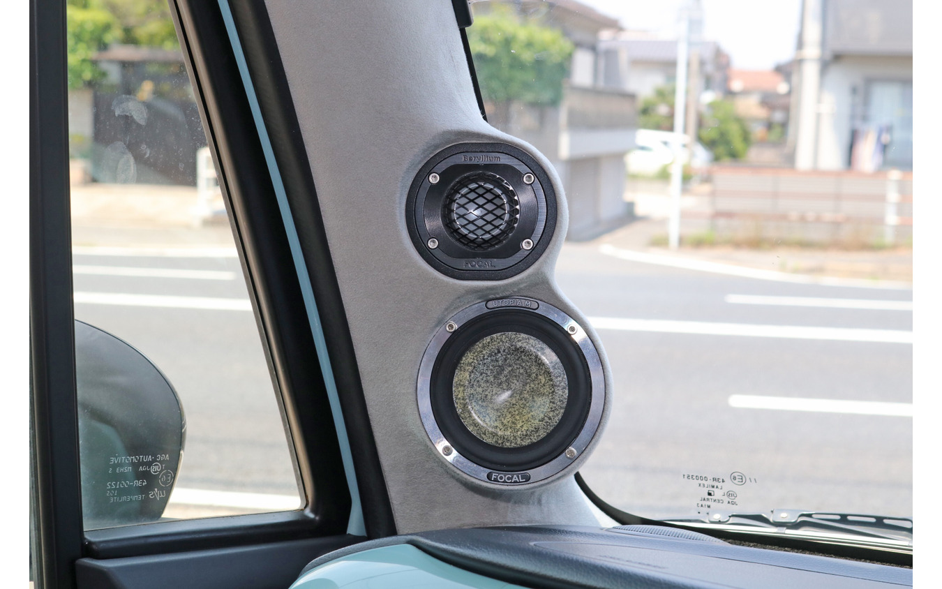 『リクロス』（広島県福山市）にて製作されたオーディオカーの一例。
