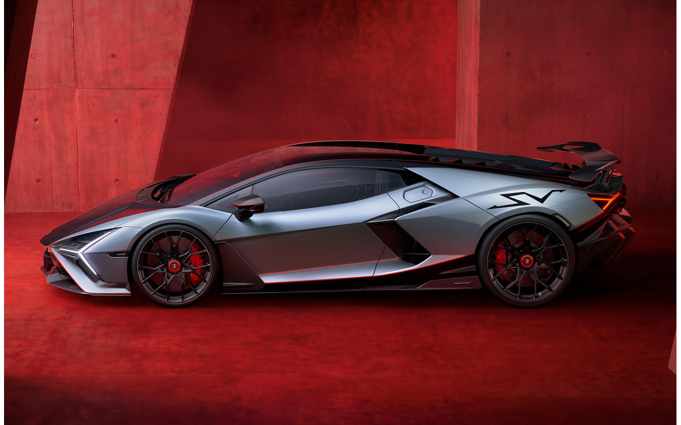ランボルギーニ レヴエルト SV
