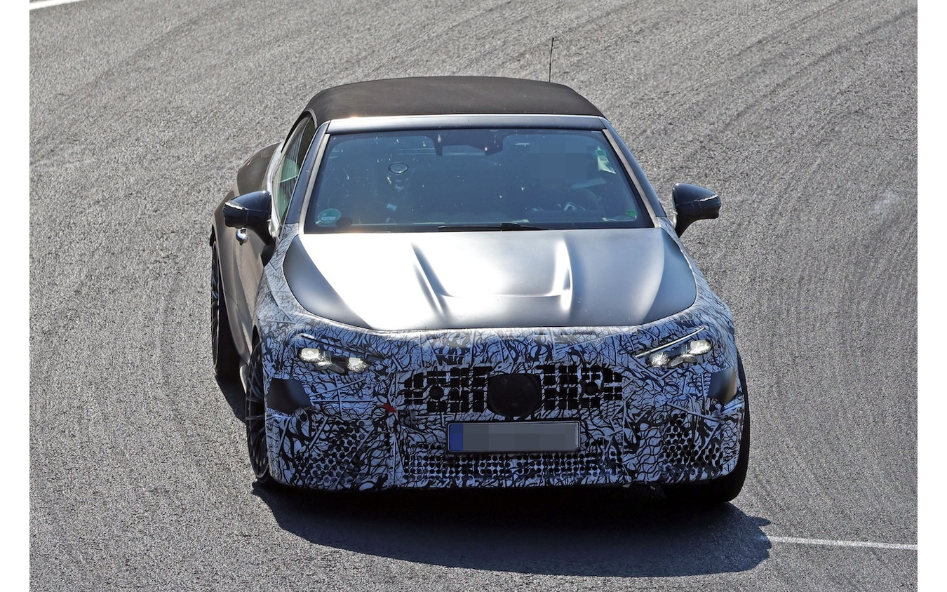 メルセデスAMG CLE53カブリオレ 改良新型のプロトタイプ