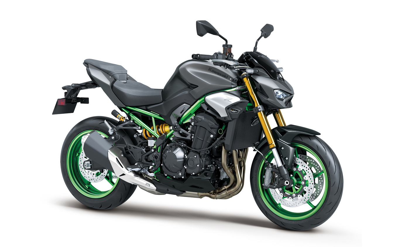 カワサキ Z900 SE（メタリックマットグラフェンスチールグレー×メタリックマットカーボングレー）