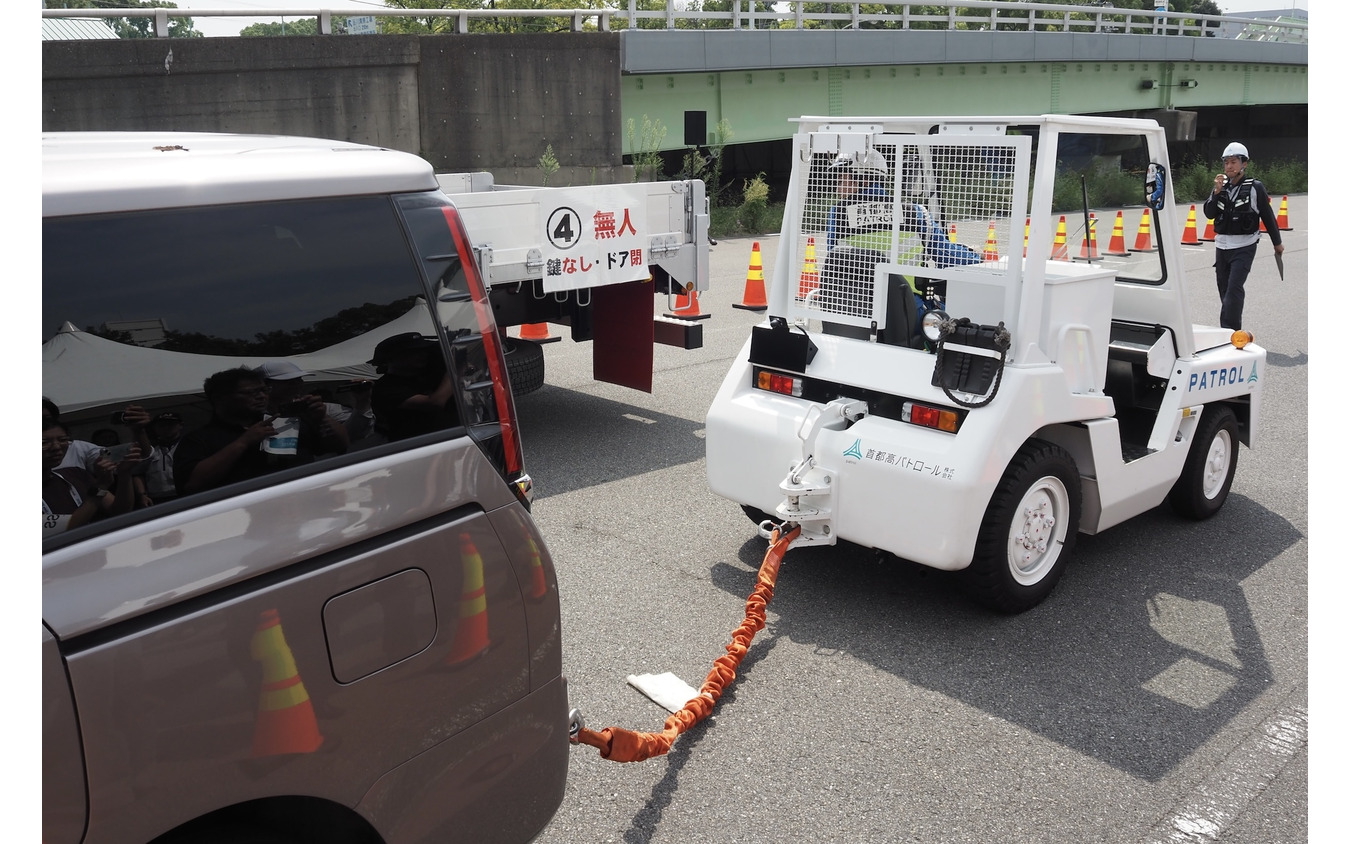 車両牽引（2026年地震防災訓練）