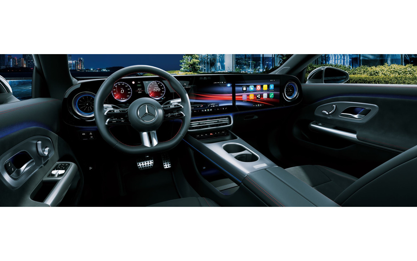メルセデスベンツ CLA 200 with EQ Technology Launch Edition