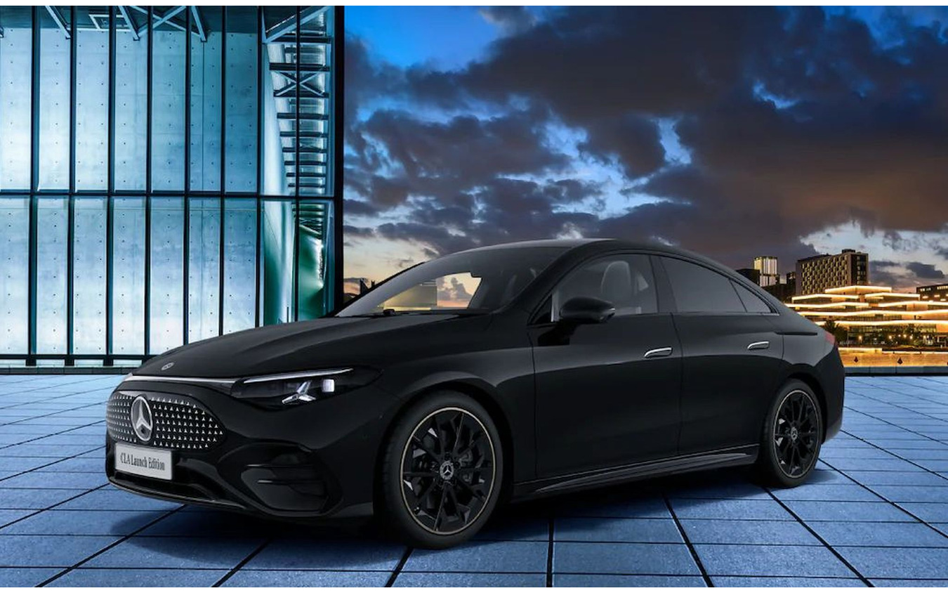 メルセデスベンツ CLA 200 with EQ Technology Launch Edition