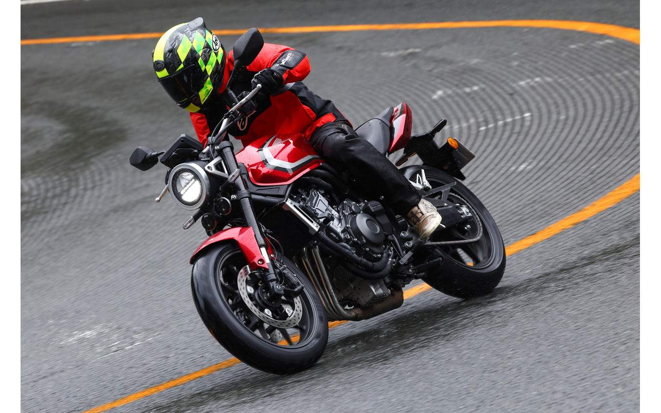 ホンダ CB400 SUPER FOUR E-Clutch