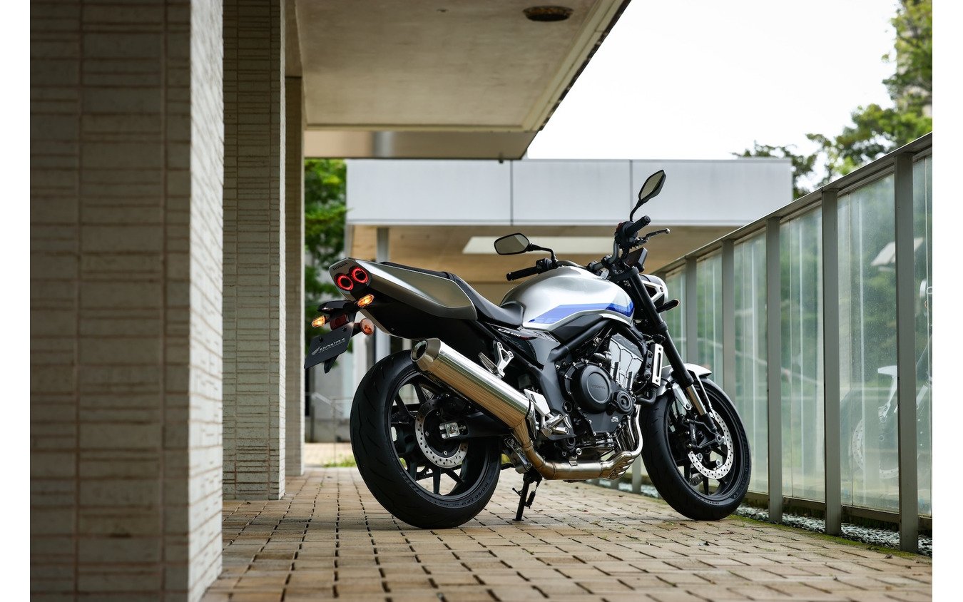 ホンダ CB400 SUPER FOUR E-Clutch