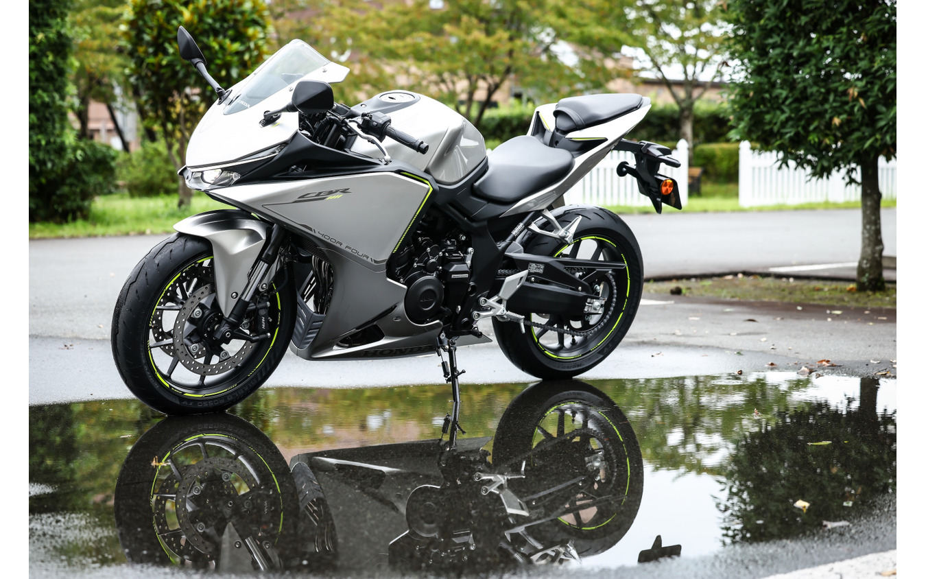 ホンダ CBR400R FOUR E-Clutch