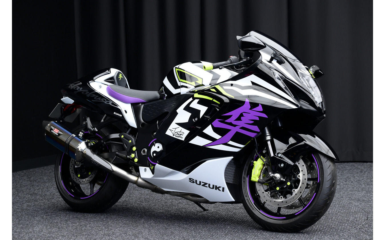 スズキ Hayabusa Tuned by JURI
