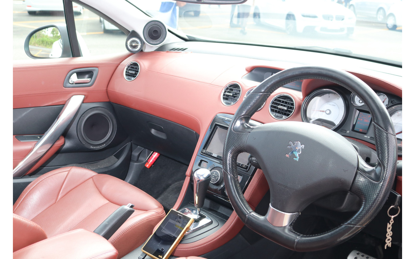 フェリスソニードデモカー プジョー308CC