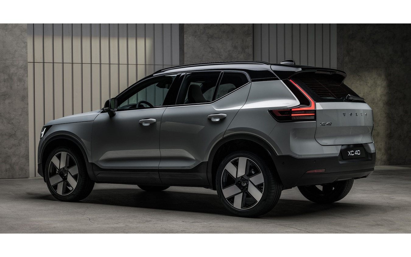 ボルボ XC40 改良新型