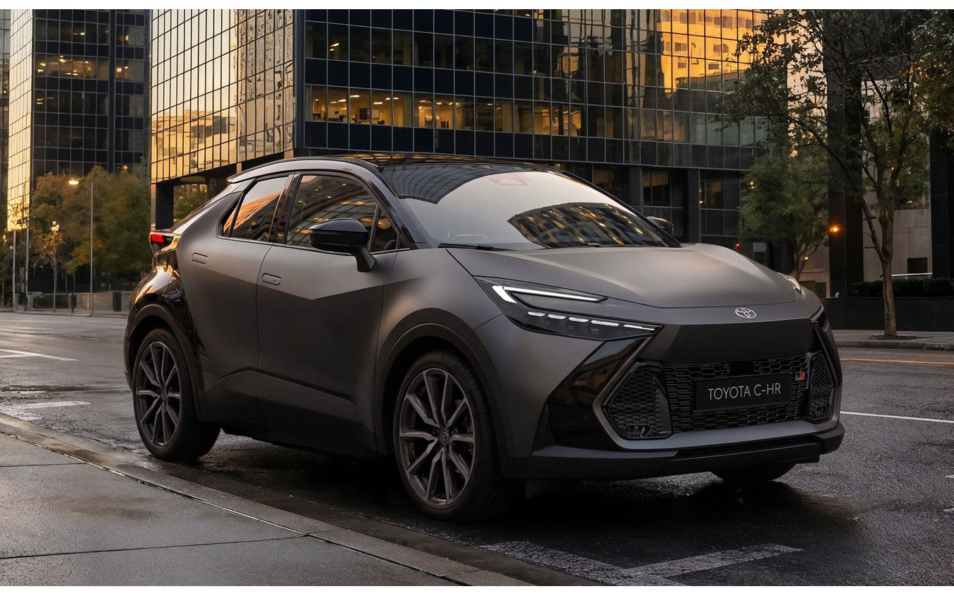 トヨタ『C-HR』の「GRスポーツ」