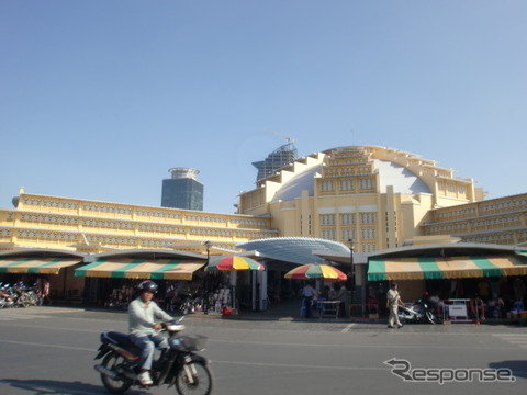 カンボジアの首都、プノンペンの街並み