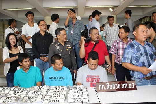 バイク盗み部品販売、バンコクで容疑者３人逮捕