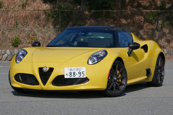 4cアルファディオス アルファロメオ 4C COMPETIZIONE 限定25台 ワンオーナー 正規