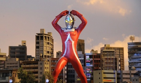 ウルトラセブンにモロボシ ダンも登場 劇場版 ウルトラマンオーブ 最新pv公開 レスポンス Response Jp ウルトラセブンにモロボシ ダンも登場 劇場版 ウルトラマンオーブ 最新pv公開 レスポンス Response Jp
