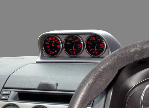車種別専用設計の3連メーターフード新発売…オートエクゼ | レスポンス