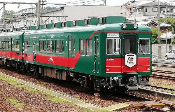 南海高野線の観光列車 天空 が難波へ 09年の運行開始から10周年を記念 8月22日 レスポンス Response Jp