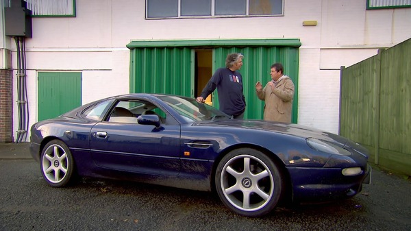 アストンマーチン DB7 もう気分はすっかりジェームズ・ボンド 