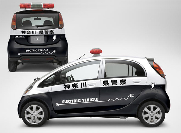 レイズ ヒコセブン 三菱 i-MiEV 神奈川県警察警察本部実証走行試験車両 レイズ ヒコセブン 三菱 i-MiEV 神奈川県警察警察本部実証走行