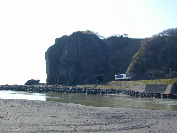 JR北海道が日高本線鵡川-様似間の廃止届を提出2021年11月1日廃止とするが、4月1日に繰上げの意向