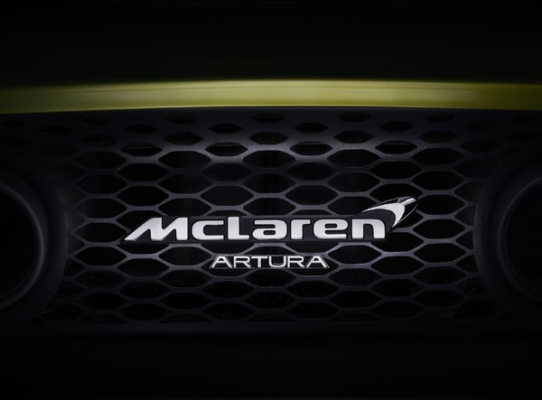 マクラーレンの新型ハイブリッドスーパーカー、車名は『アルトゥーラ』　2021年前半に発売