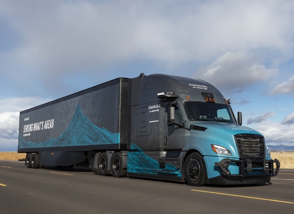 ダイムラー、アマゾンを優先クラウドプロバイダーに自動運転トラックのデータを高速処理