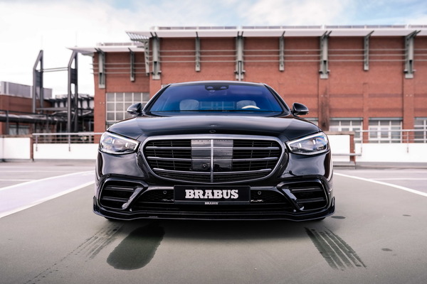 1/18 　メルセデスベンツ Sクラス　Brabus ブラバス カスタム 1/18 メルセデスベンツ Sクラス Brabus ブラバス カスタム