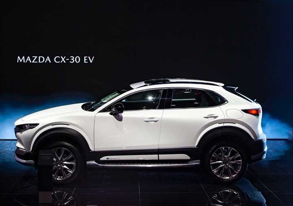 マツダ CX-30 にEV、「e-SKYACTIV」搭載上海モーターショー2021