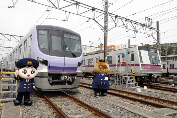 東京メトロ半蔵門線に新型車両 18000系 登場アルミ車体「A-train」規格、8000系置き換え