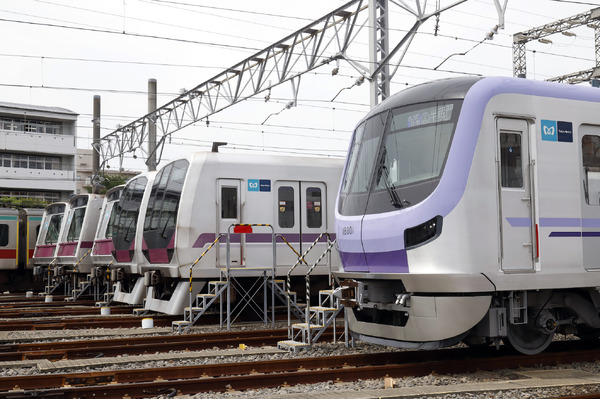 東京メトロ半蔵門線に新型車 18000系…8000系置き換え［詳細写真