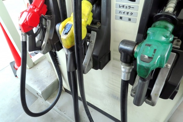 レギュラーガソリン、全国平均価格は8週連続上昇も中部や近畿ではやや値下がり