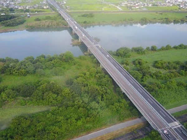 名神・長良川橋でリニューアル工事現状同等4車線を確保しながら　8月下旬から
