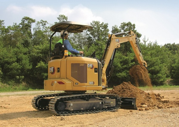 CAT 303CR ミニ油圧ショベル　新キャタピラー三菱 1669320.jpg
