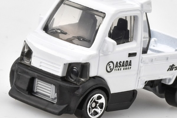 VOLKSWAGEN T1 DRAG BUSのレビュー！50周年に登場した”もう一