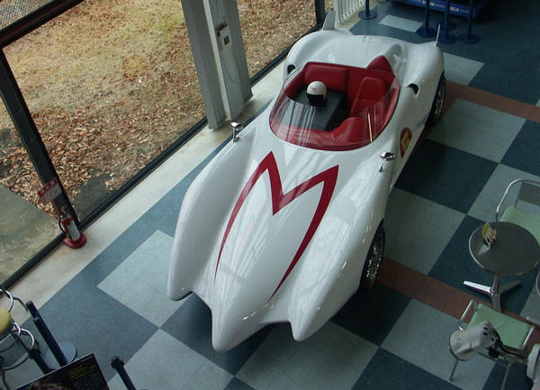 スピード・レーサー　マッハファイブ　マッハ号 映画『スピード・レーサー』のマッハ号、博物館入り | レスポンス