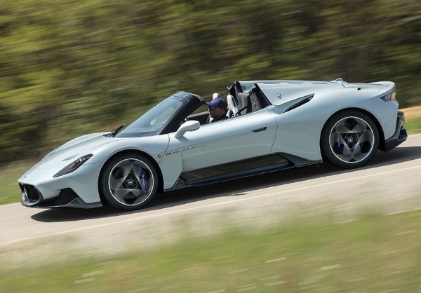 AVANTI Sサイズ 第63回オークス スマイルトゥモロー AVANTI Sサイズ 第63回オークス スマイルトゥモロー