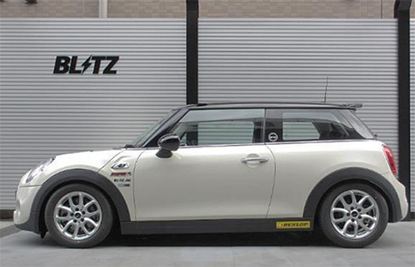 MINI クーパー/クラブマンをローダウン、ブリッツが車高調キット MINI クーパー/クラブマンをローダウン、ブリッツが車高調キット