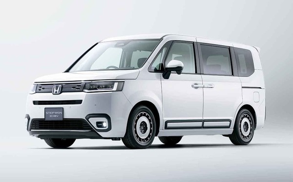 ステップワゴン&N-VAN に車中泊仕様…アソモビ2022で展示予定 ステップワゴン&N-VAN に車中泊仕様…アソモビ2022で展示予定