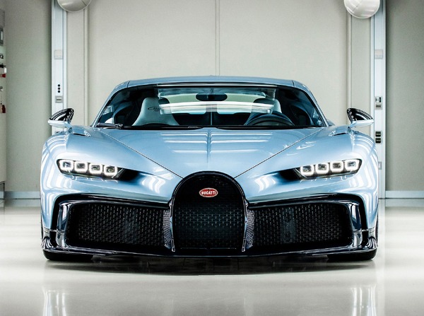 Bugatti Magnum ブガッティ マグナム 限定本 ブガッティ『シロン Bugatti Magnum ブガッティ マグナム 限定本 ブガッティ『シロン